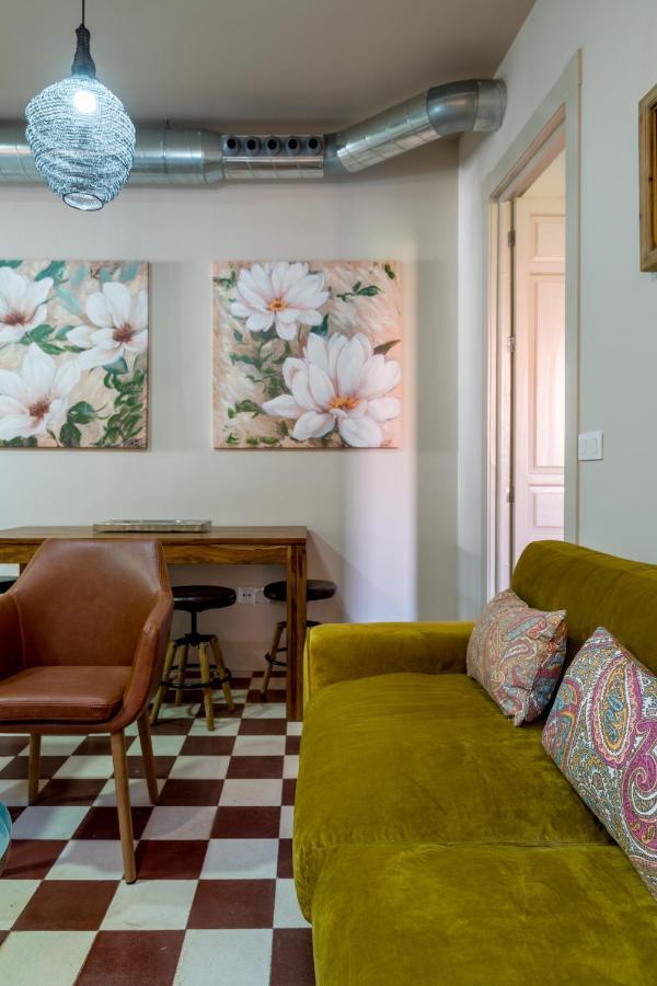 Dona Elvira Suites Cathedral Seville Luaran gambar